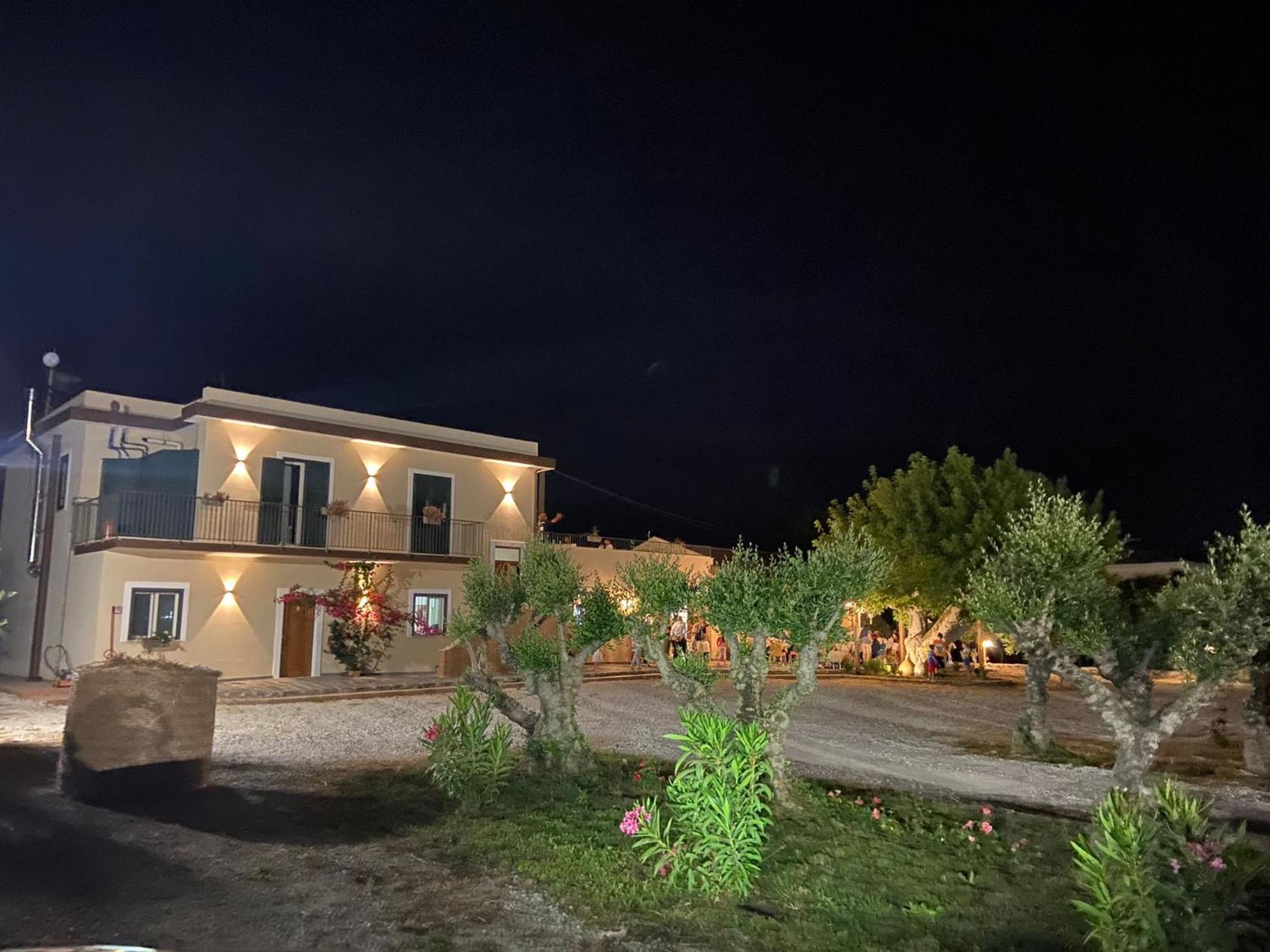 B&B Tenuta San Michele Capaccio Buitenkant foto